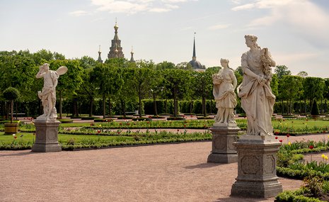 После многолетней реставрации в Петергофе открылся Верхний сад