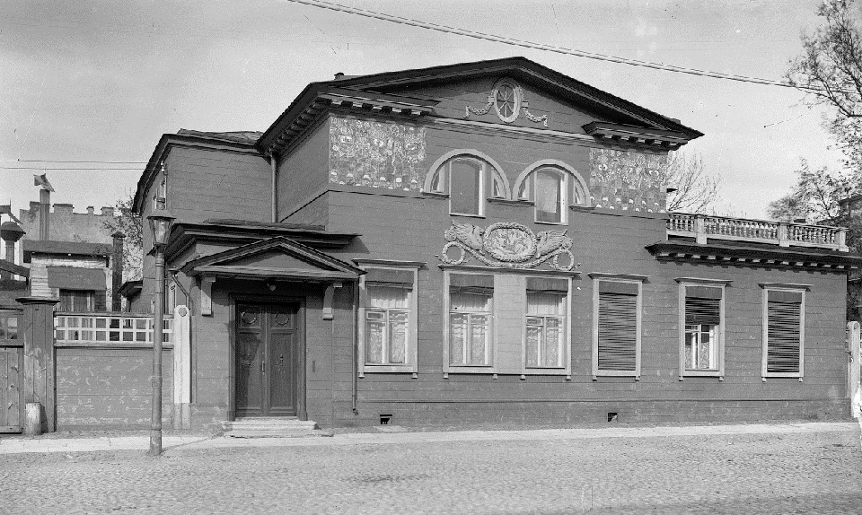 Дом-особняк Бремме. Фотография историка архитектуры Николая Матвеева. 1913.  Фото: КГИОП