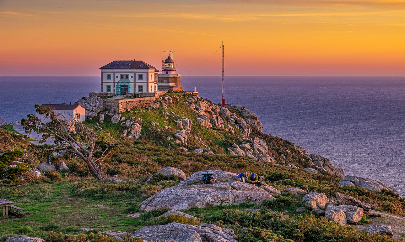 Маяк Faro de Estaca de Bares, Галисия, Испания. Фото: Burkard Meyendriesch