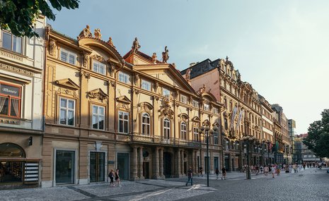 Музей Альфонса Мухи открылся в Праге